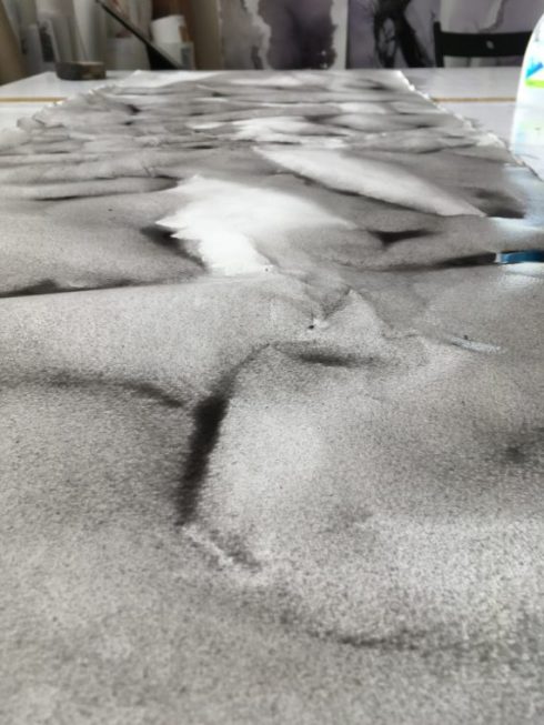 B863E7F8-9D67-4034-9778-64F3803E8B0F-570x760